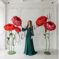 Аренда ростовых цветов из бумаги "Пионы красные"